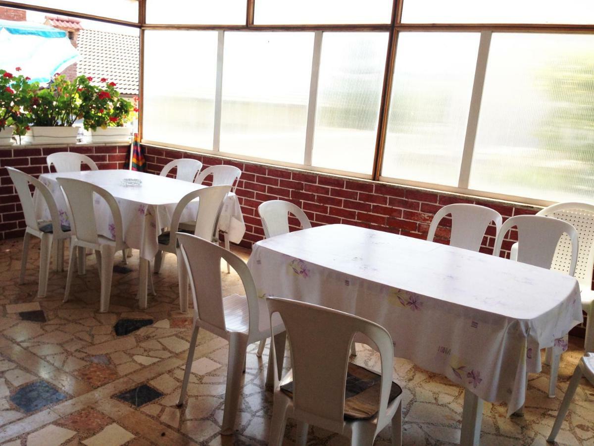 Guest House Ivo ロヴラン エクステリア 写真