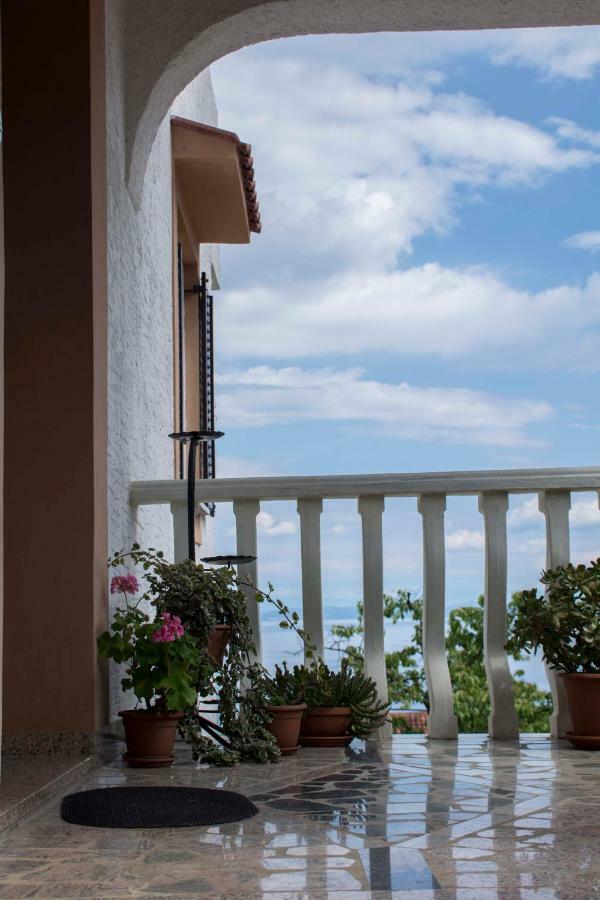 Guest House Ivo ロヴラン エクステリア 写真